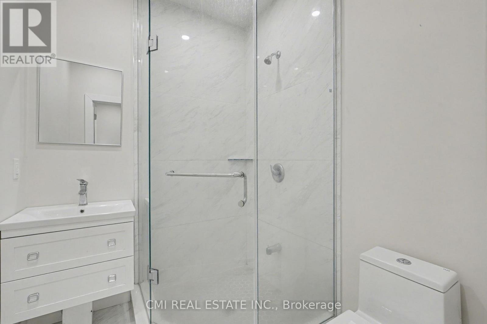 2546 WILSON STREET - 24