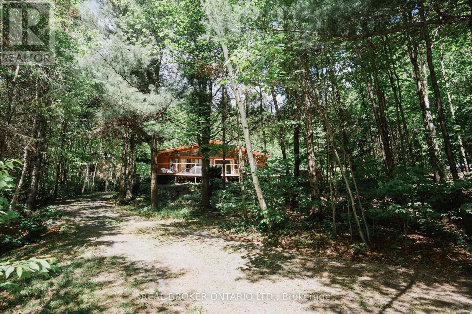 888 BRAY LAKE ROAD - 20