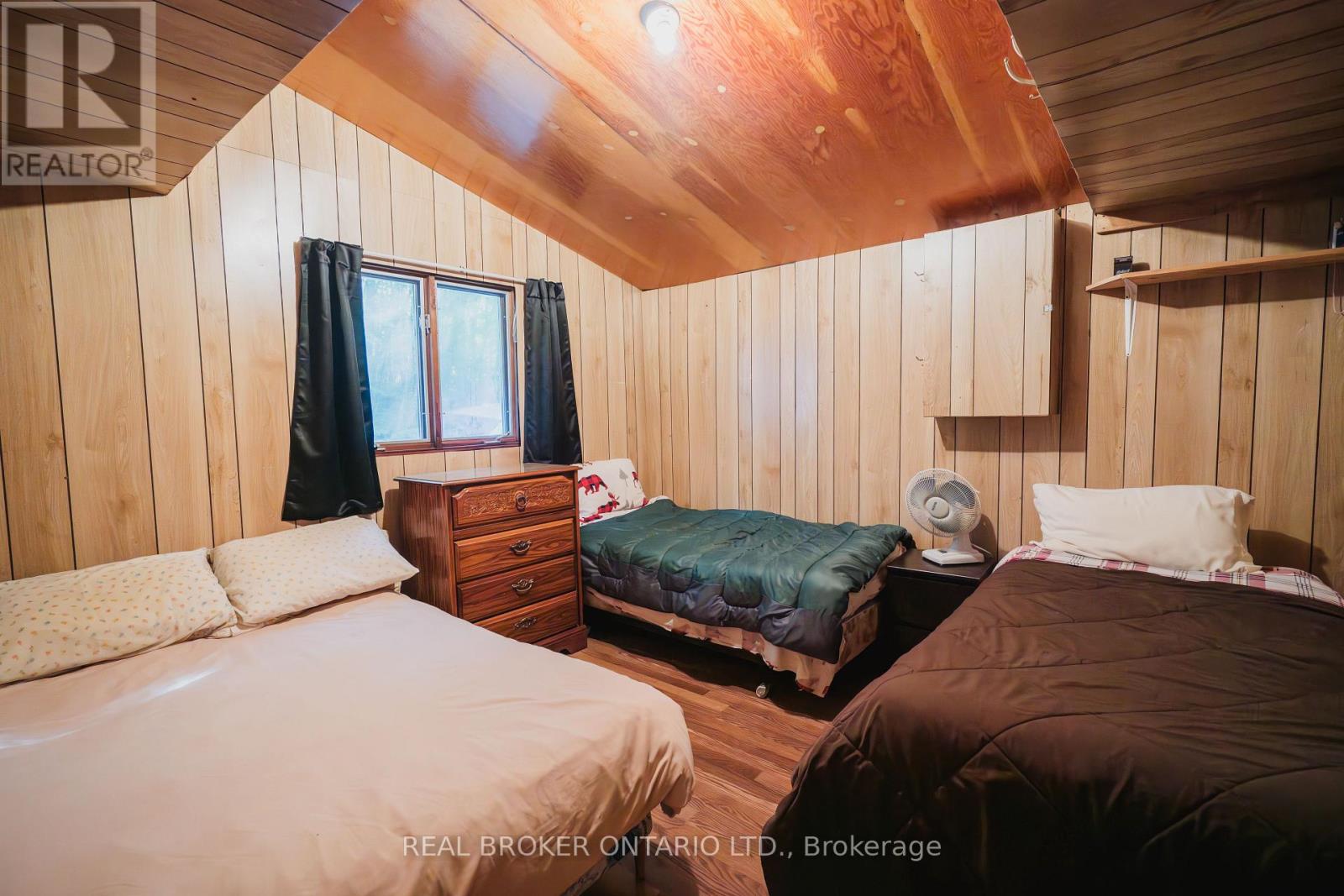 888 BRAY LAKE ROAD - 32