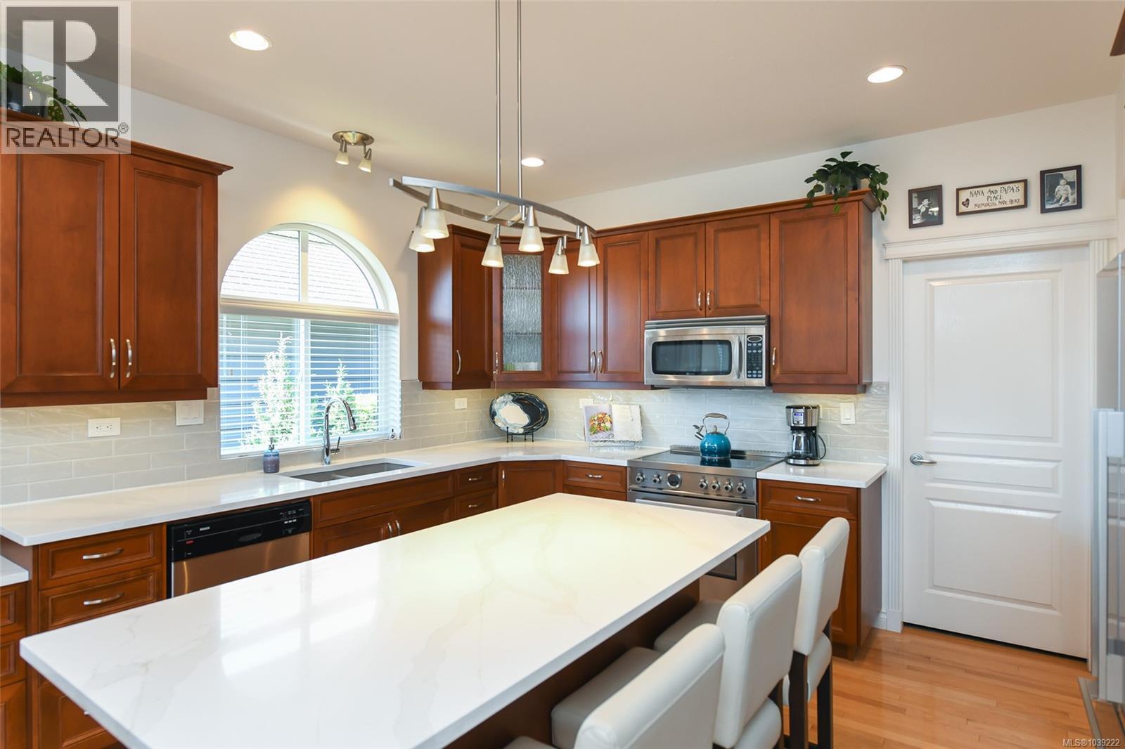 396 3399 Crown Isle Dr, Courtenay