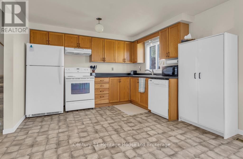 #15 380 QUARTERLINE ROAD - 10
