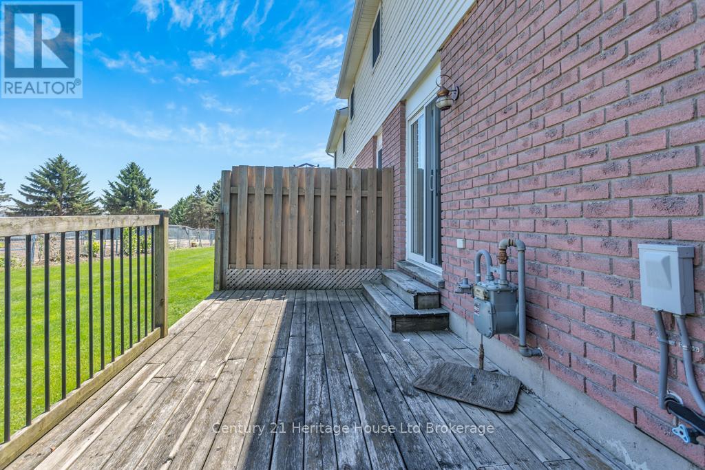 #15 380 QUARTERLINE ROAD - 12