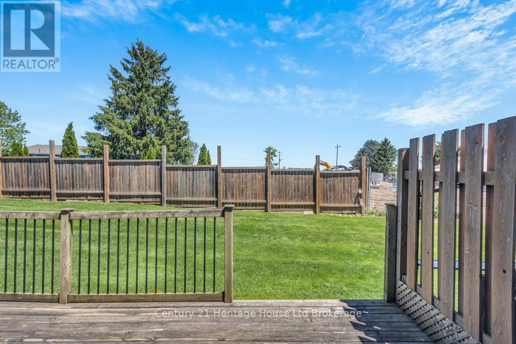 #15 380 QUARTERLINE ROAD - 14