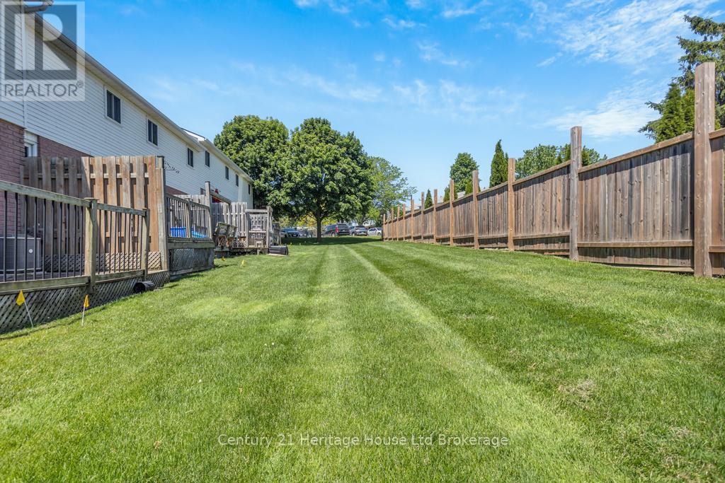 #15 380 QUARTERLINE ROAD - 26