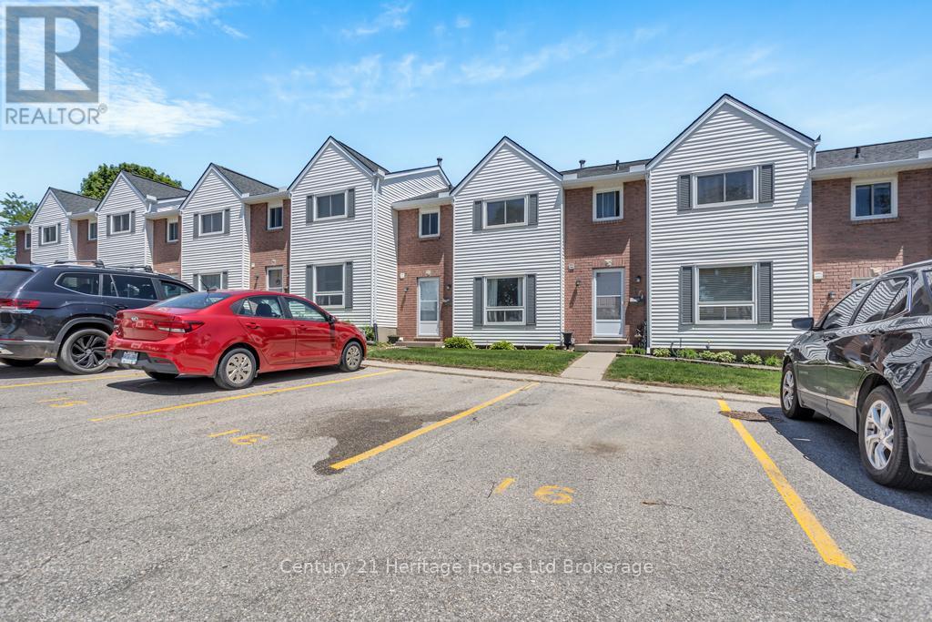 #15 380 QUARTERLINE ROAD - 27