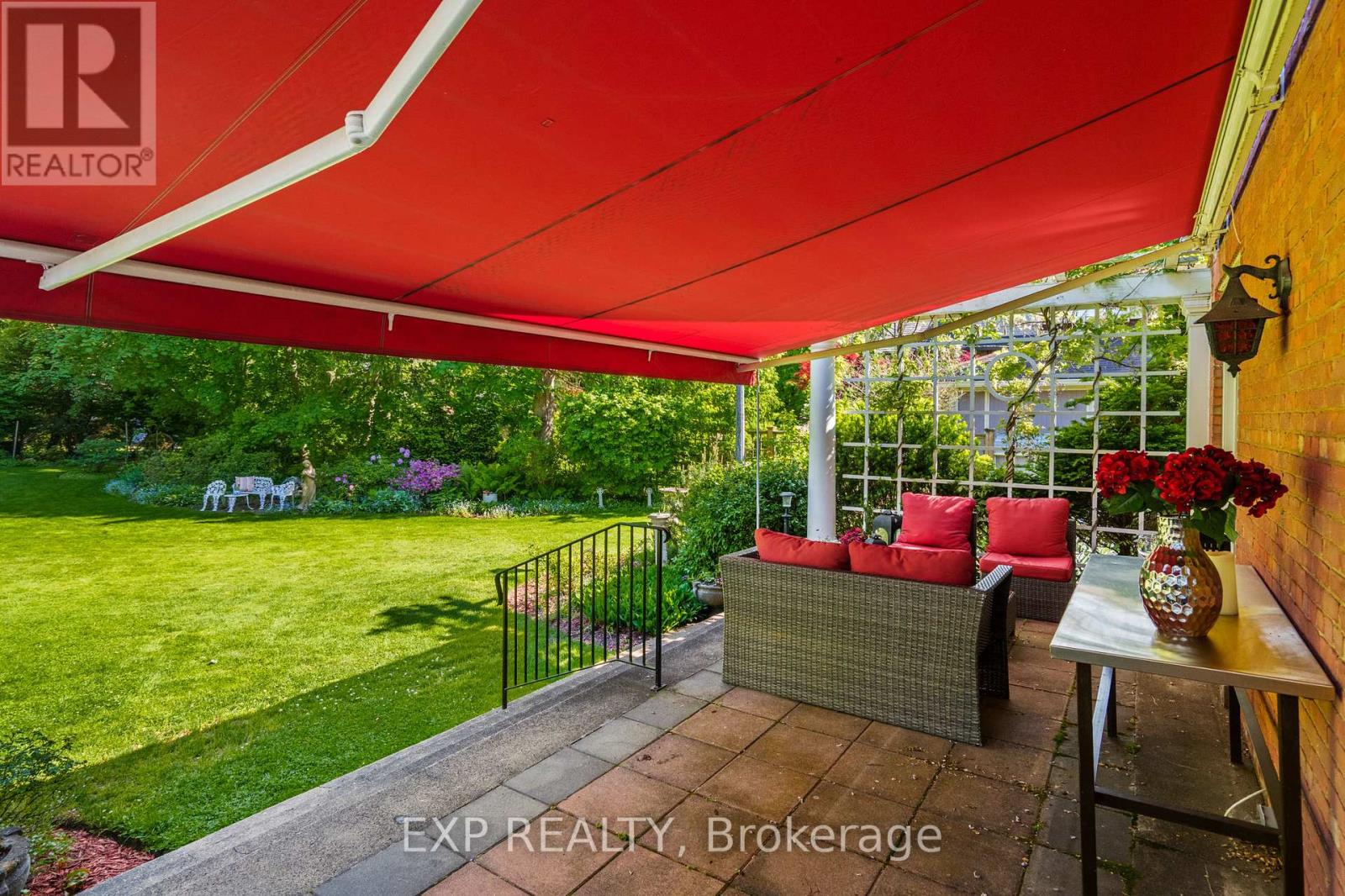 15 TRAFALGAR STREET - 44
