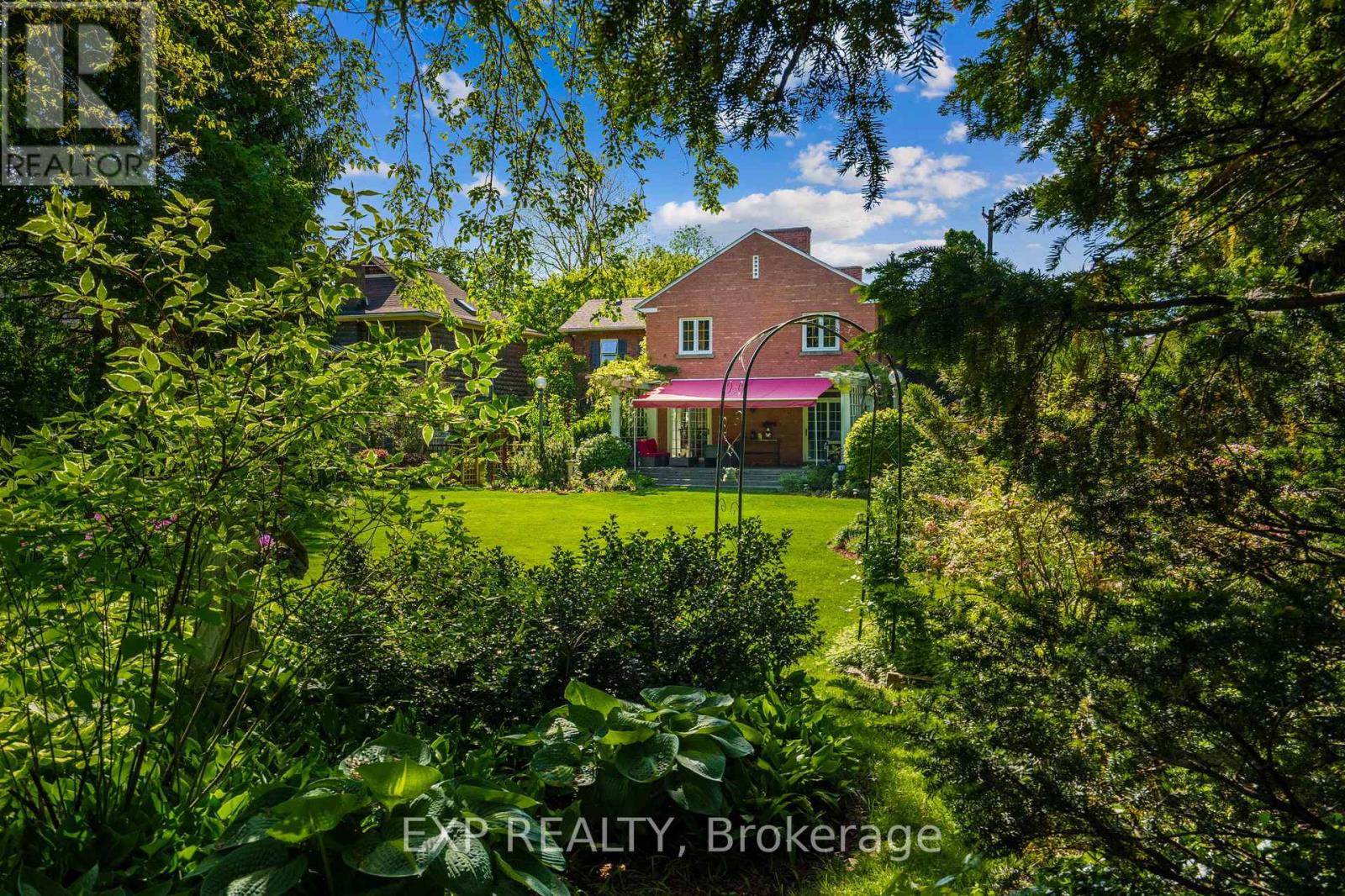 15 TRAFALGAR STREET - 49