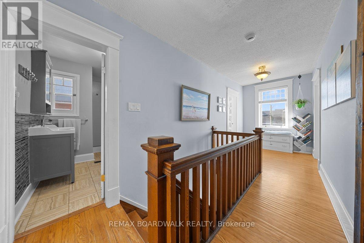 30 EMILY STREET - 23