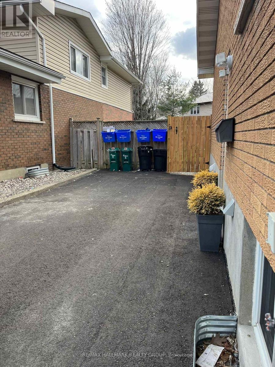 2 Bed, 1 Bath House for Rent in Ottawa – B – 1540 MAXIME STREET, Ottawa – MLS# X13131206 - Image 20
