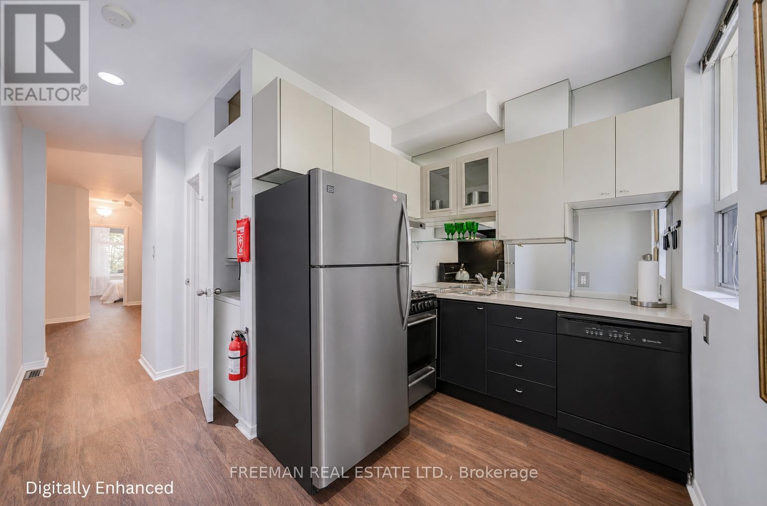 224 LIPPINCOTT STREET - 10