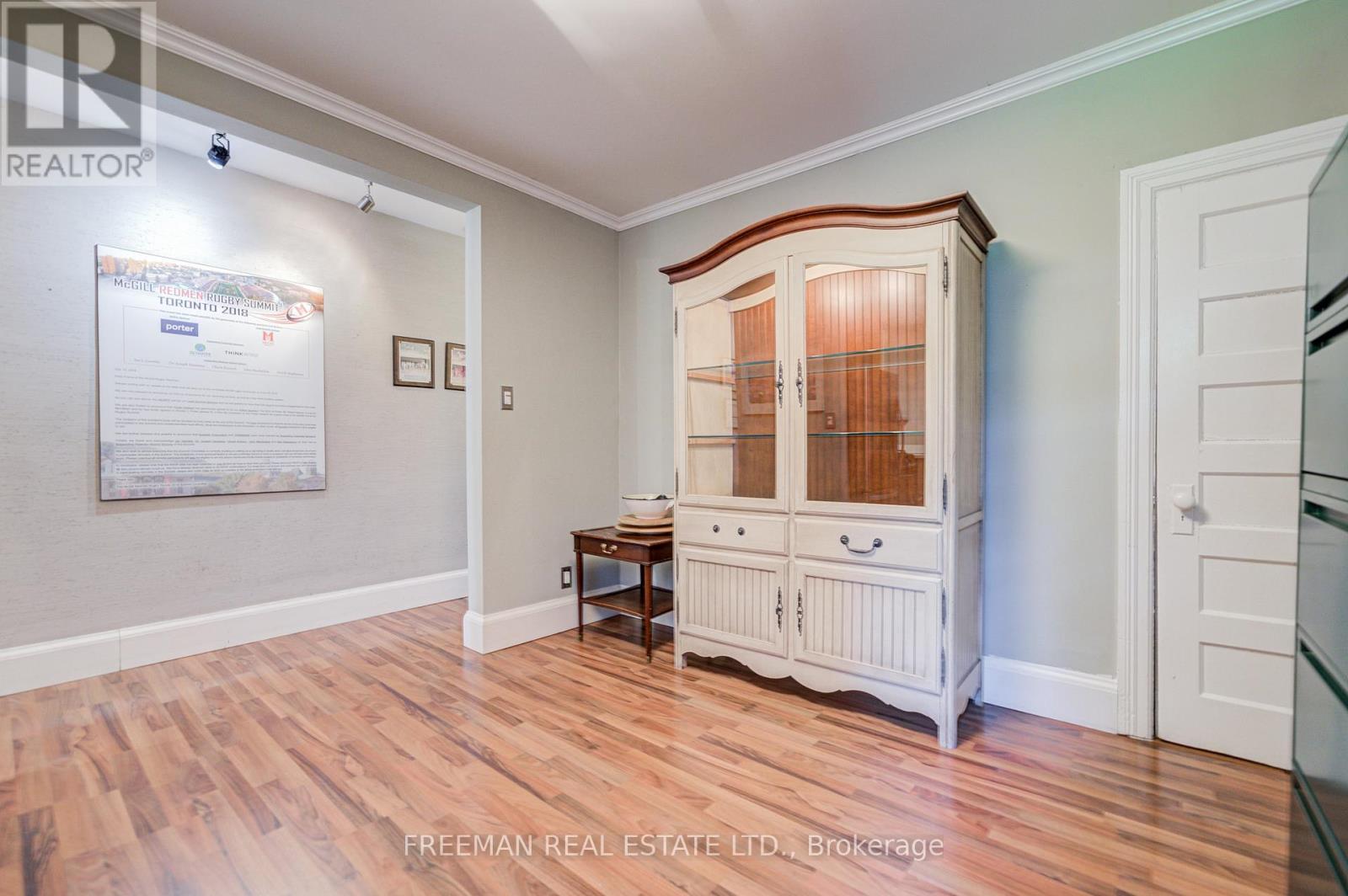 224 LIPPINCOTT STREET