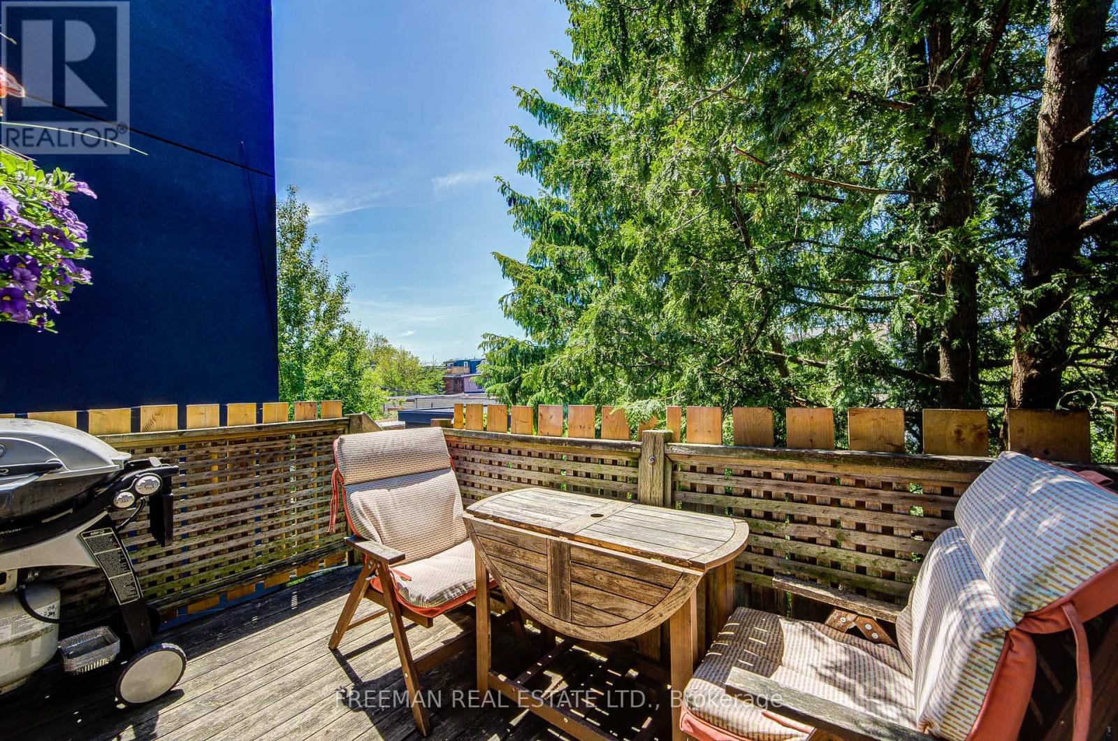 224 LIPPINCOTT STREET - 23