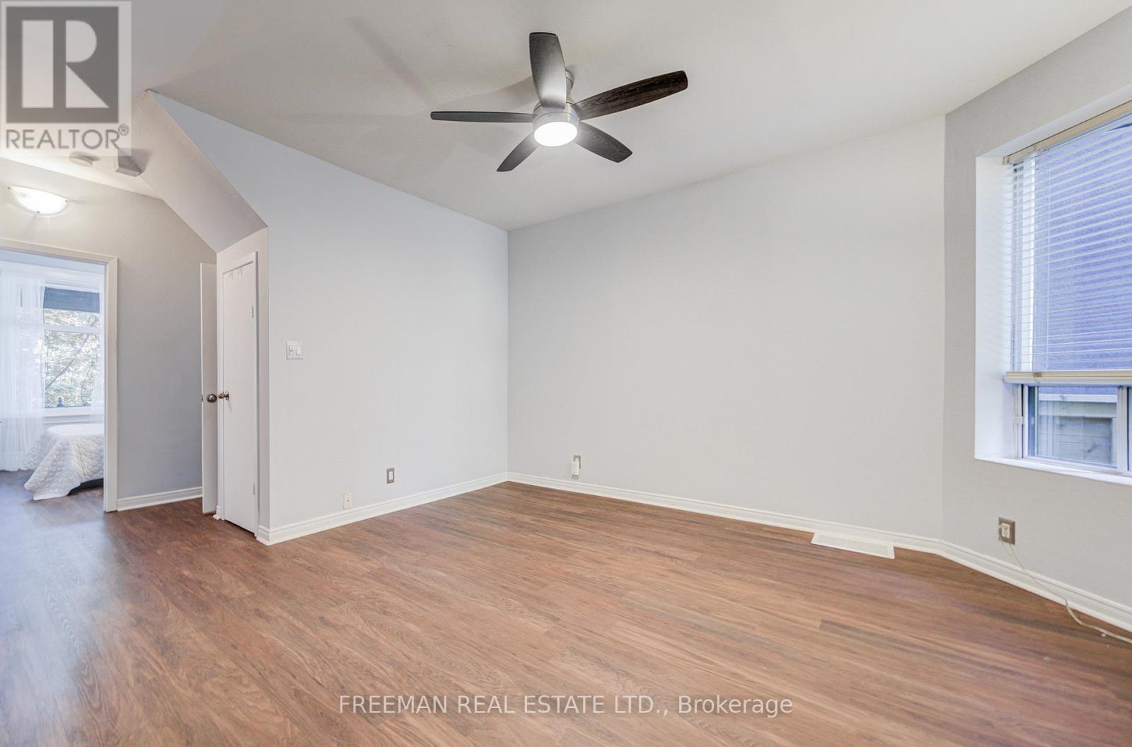 224 LIPPINCOTT STREET - 8