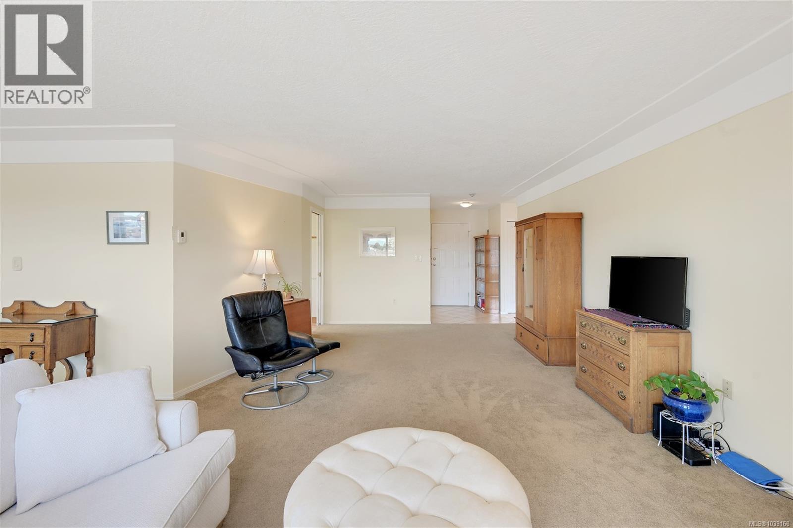 404 945 McClure Street, Victoria