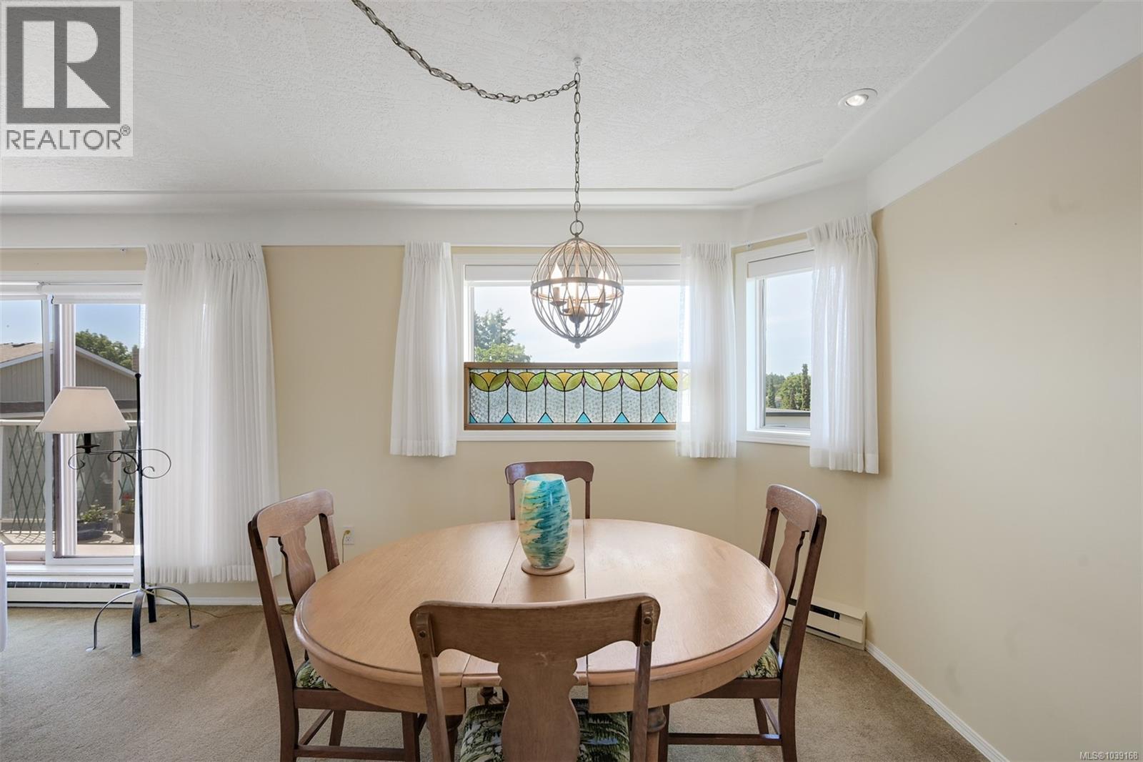 #404 945 McClure St - 21