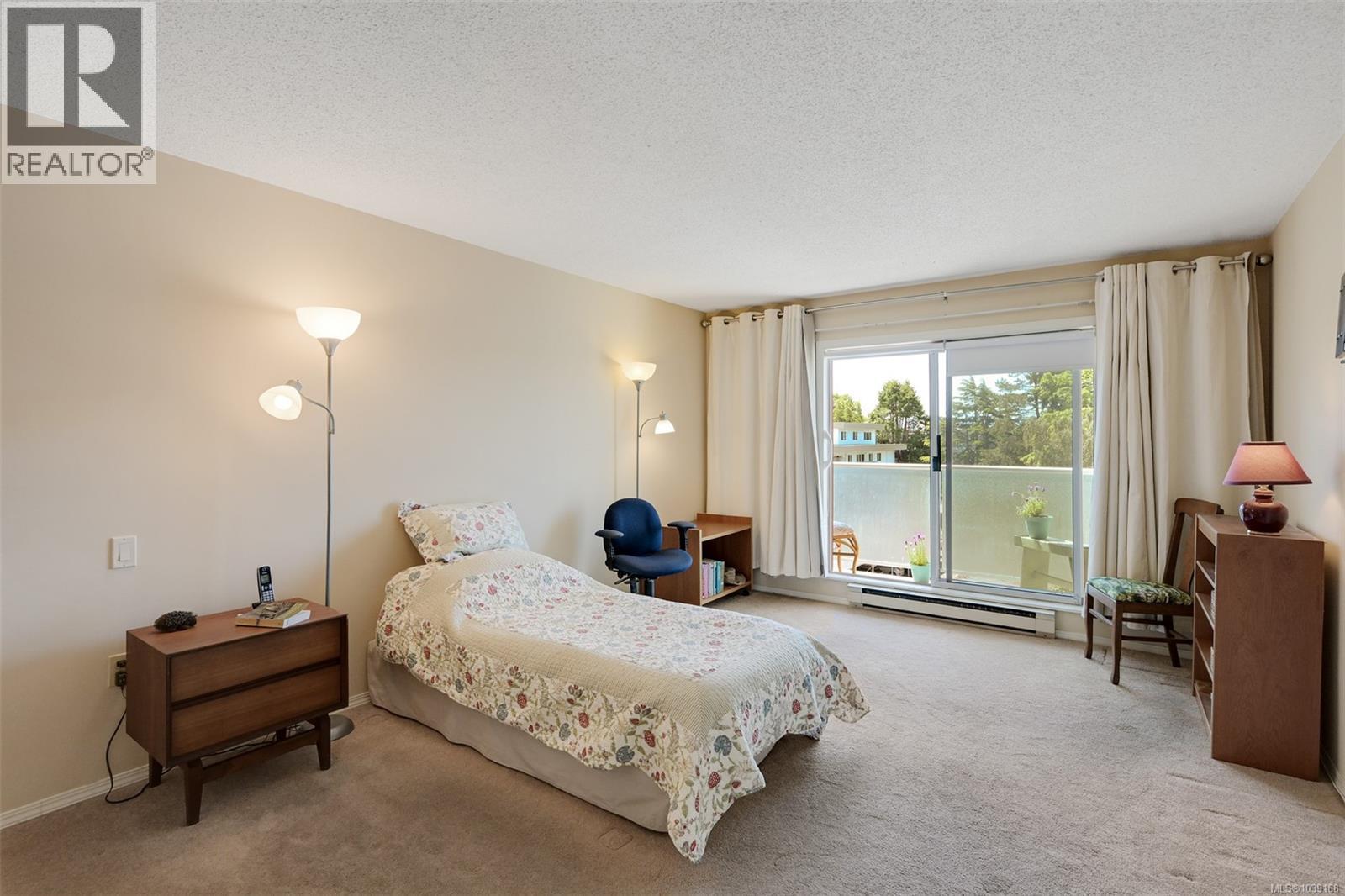 404 945 McClure Street, Victoria