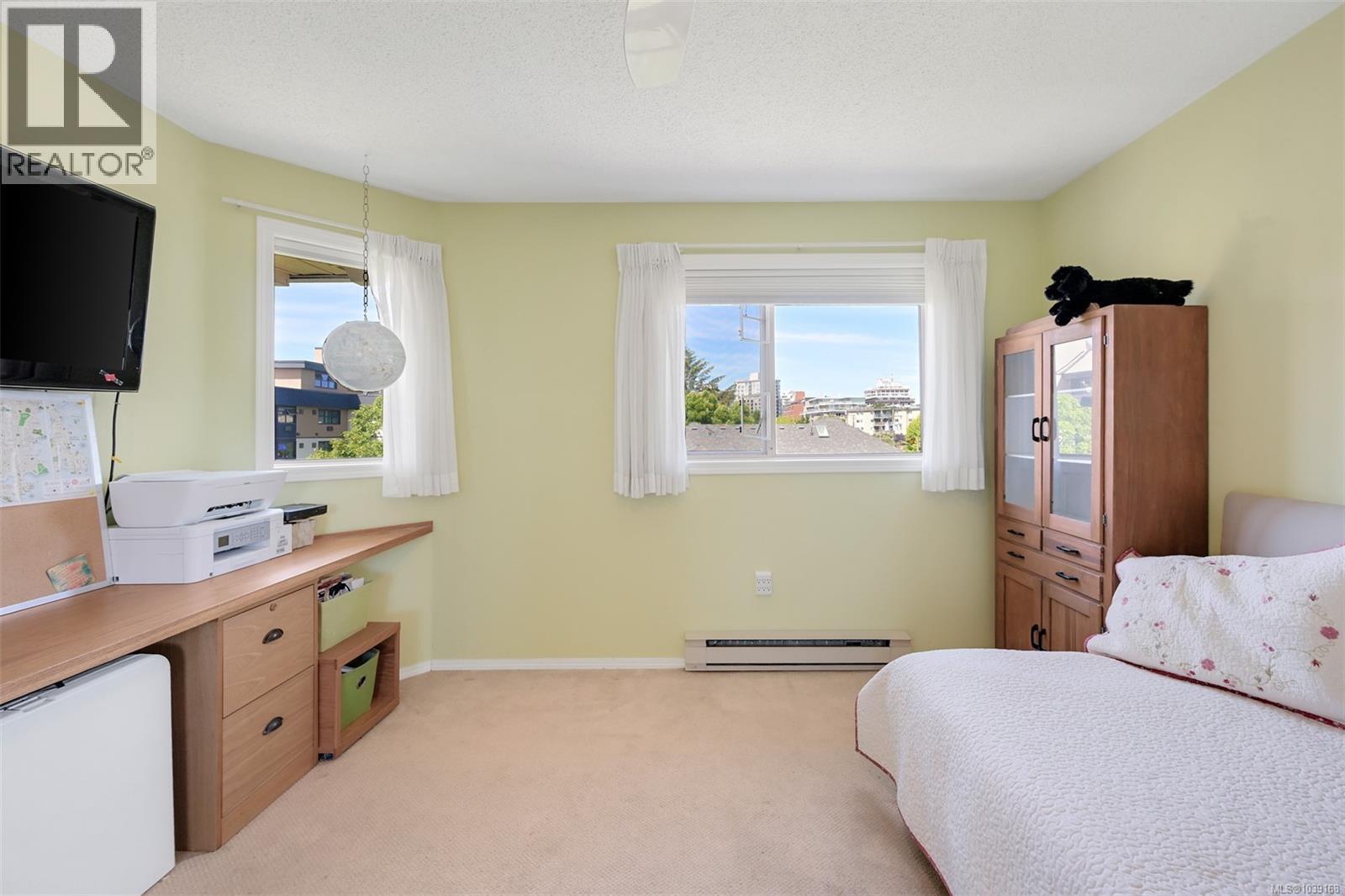 #404 945 McClure St - 41