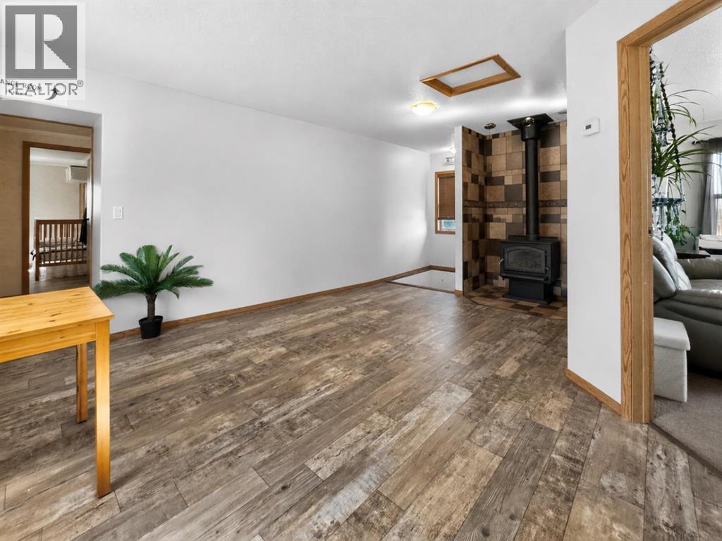 15137 TWP 1052 - 19