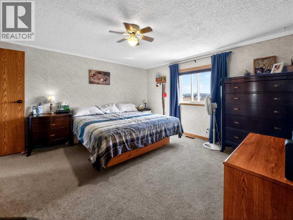 15137 TWP 1052 - 16