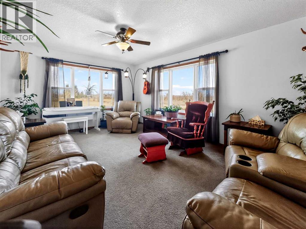 15137 TWP 1052 - 13