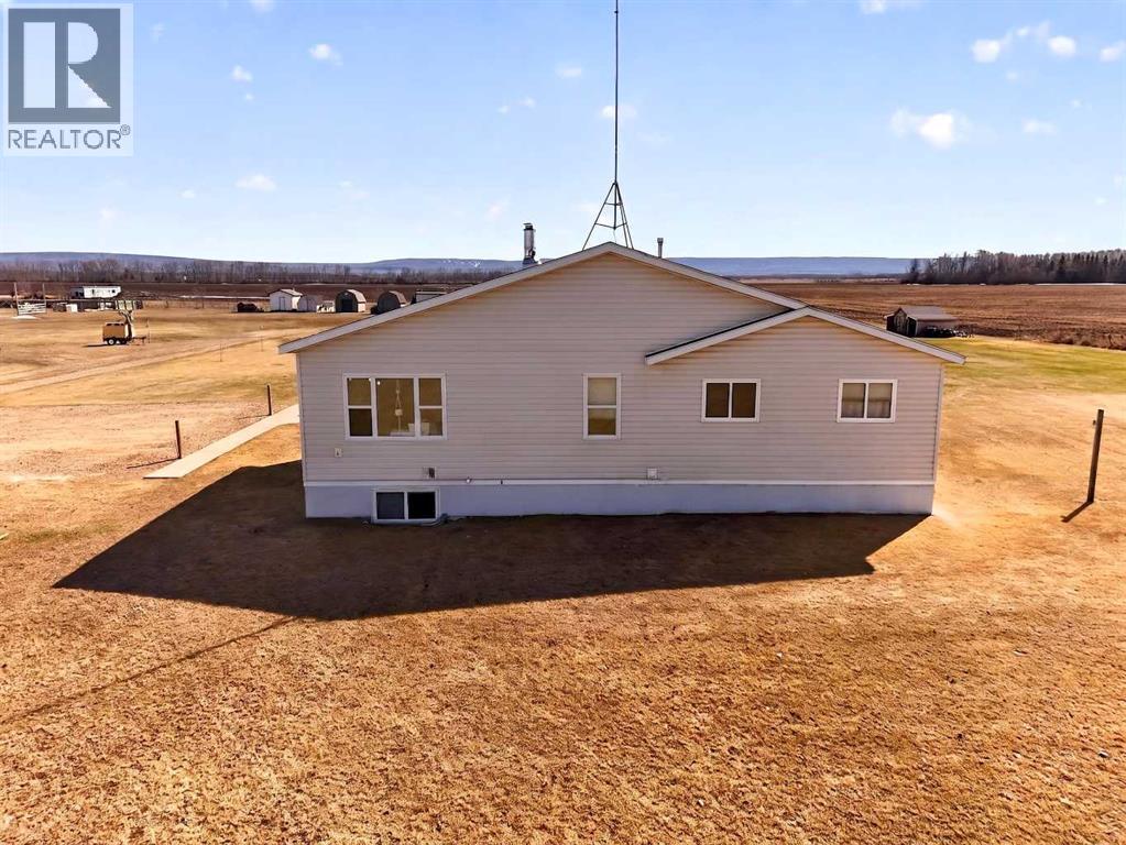 15137 TWP 1052 - 35