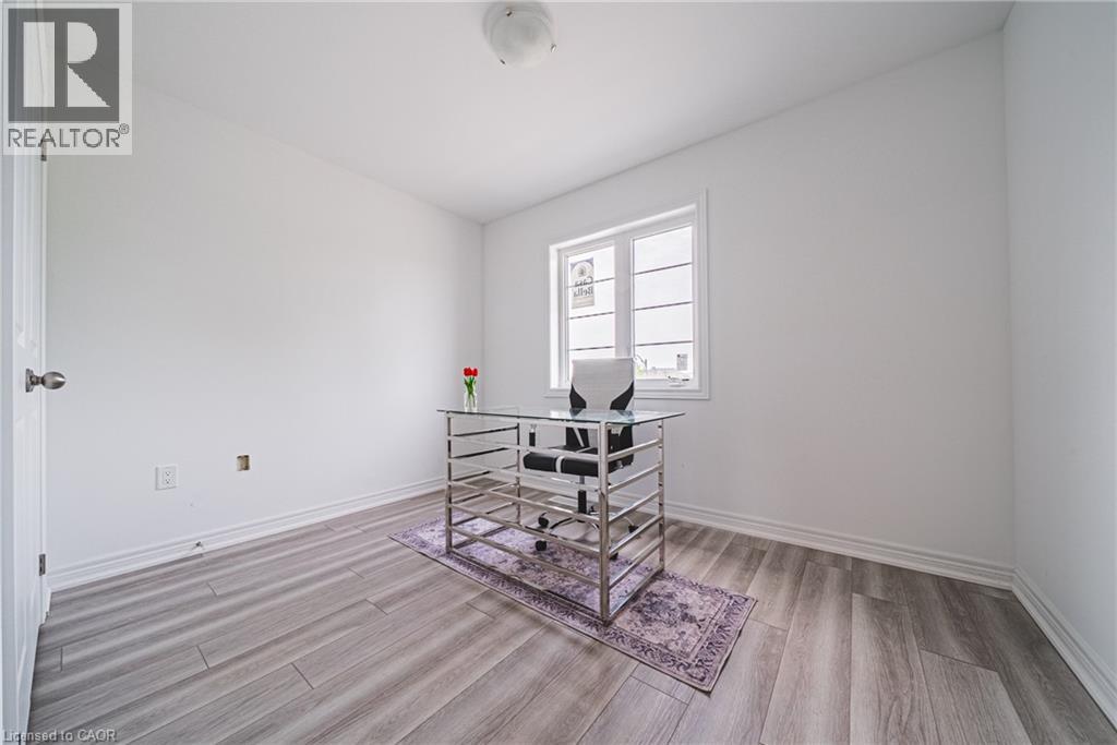 11 DAVINCI Boulevard - 26