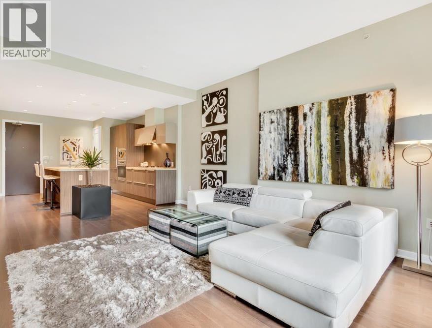 1618 COLUMBIA STREET, Vancouver