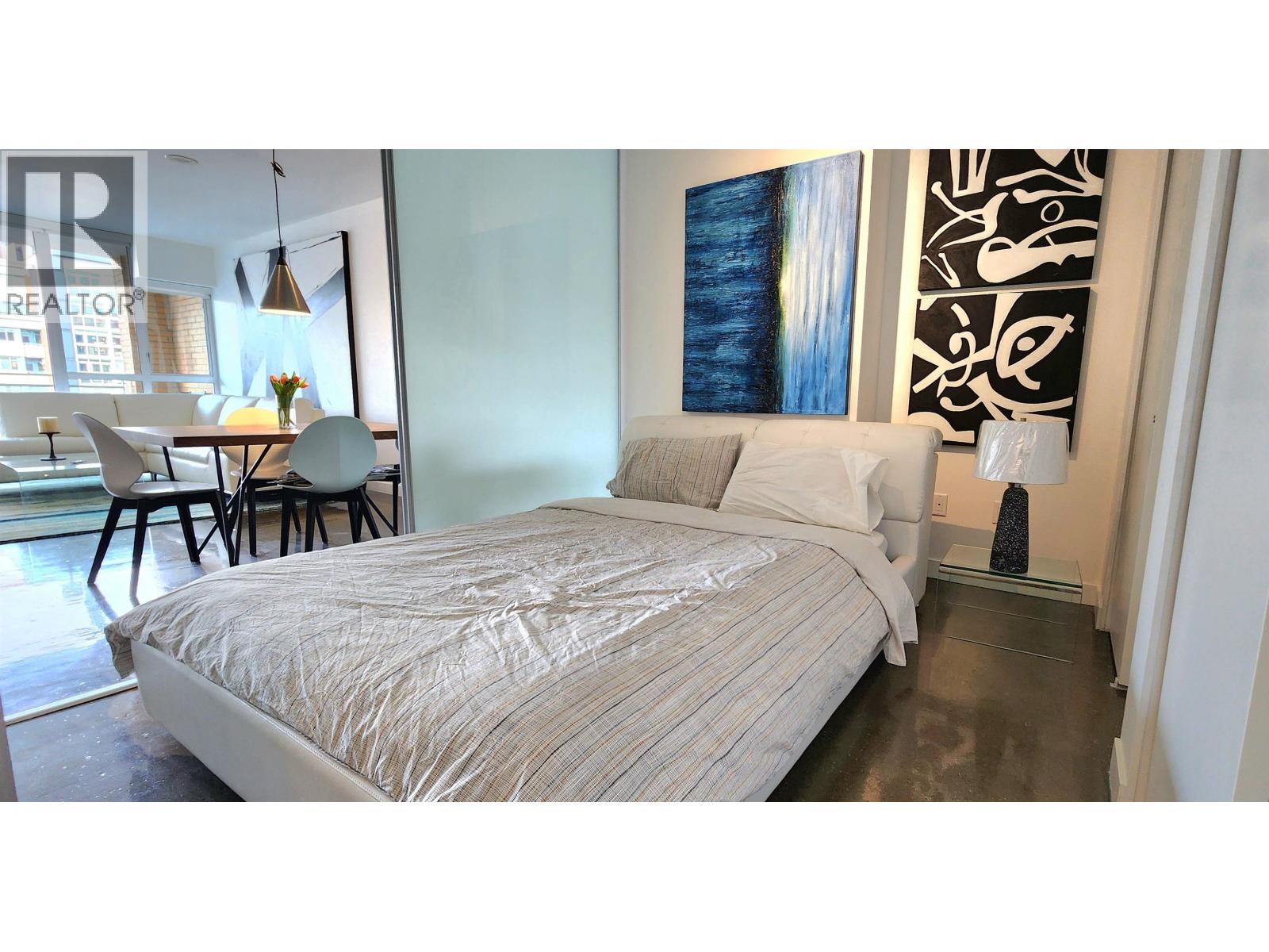 714 221 UNION STREET, Vancouver