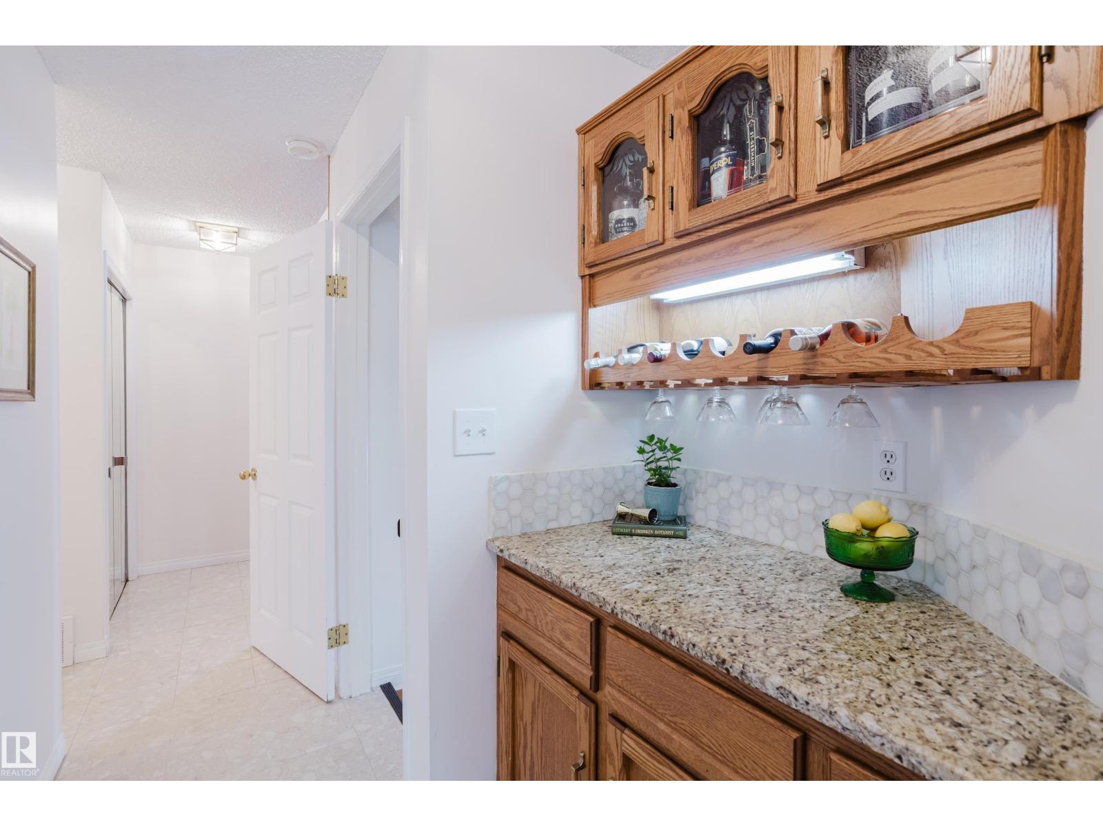 613 HENDERSON ST NW - 14