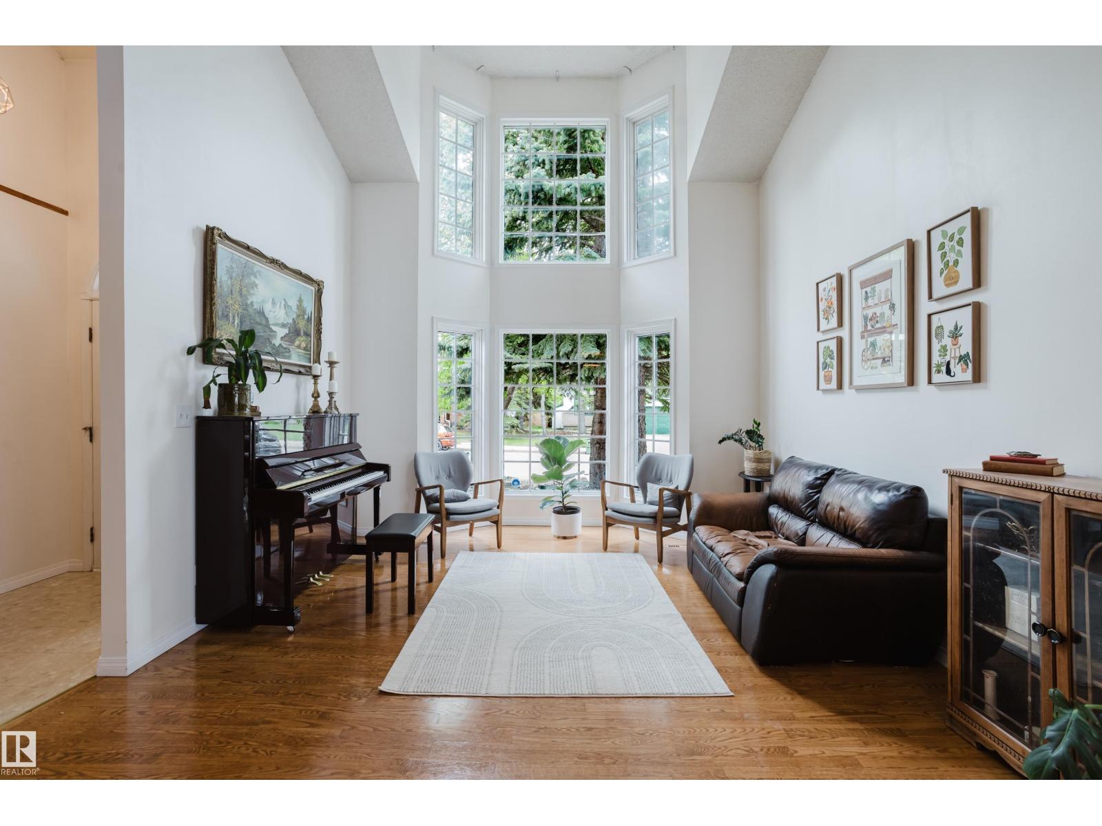 613 HENDERSON ST NW - 4