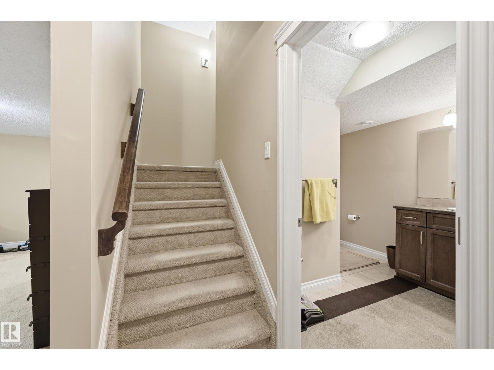 1111 176 ST SW - 25
