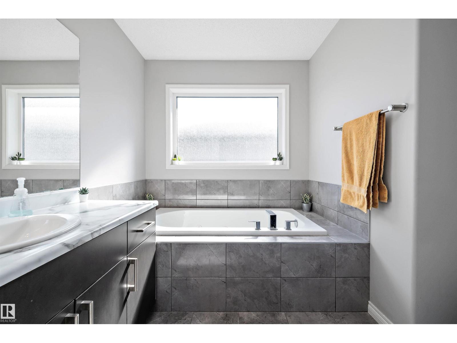 17312 126 ST NW - 32