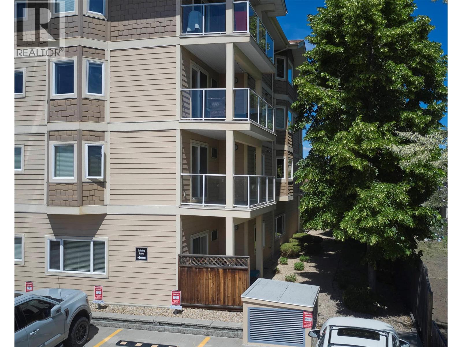 #206 4205 27 Street - 28