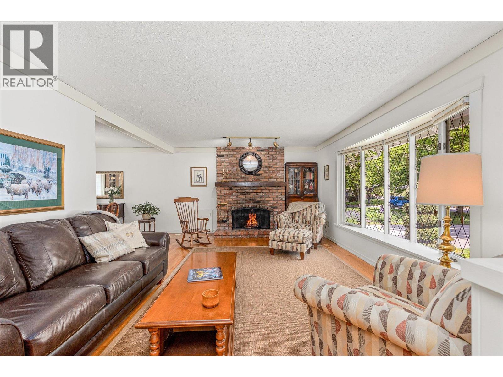  811 Coronado Crescent, Kelowna