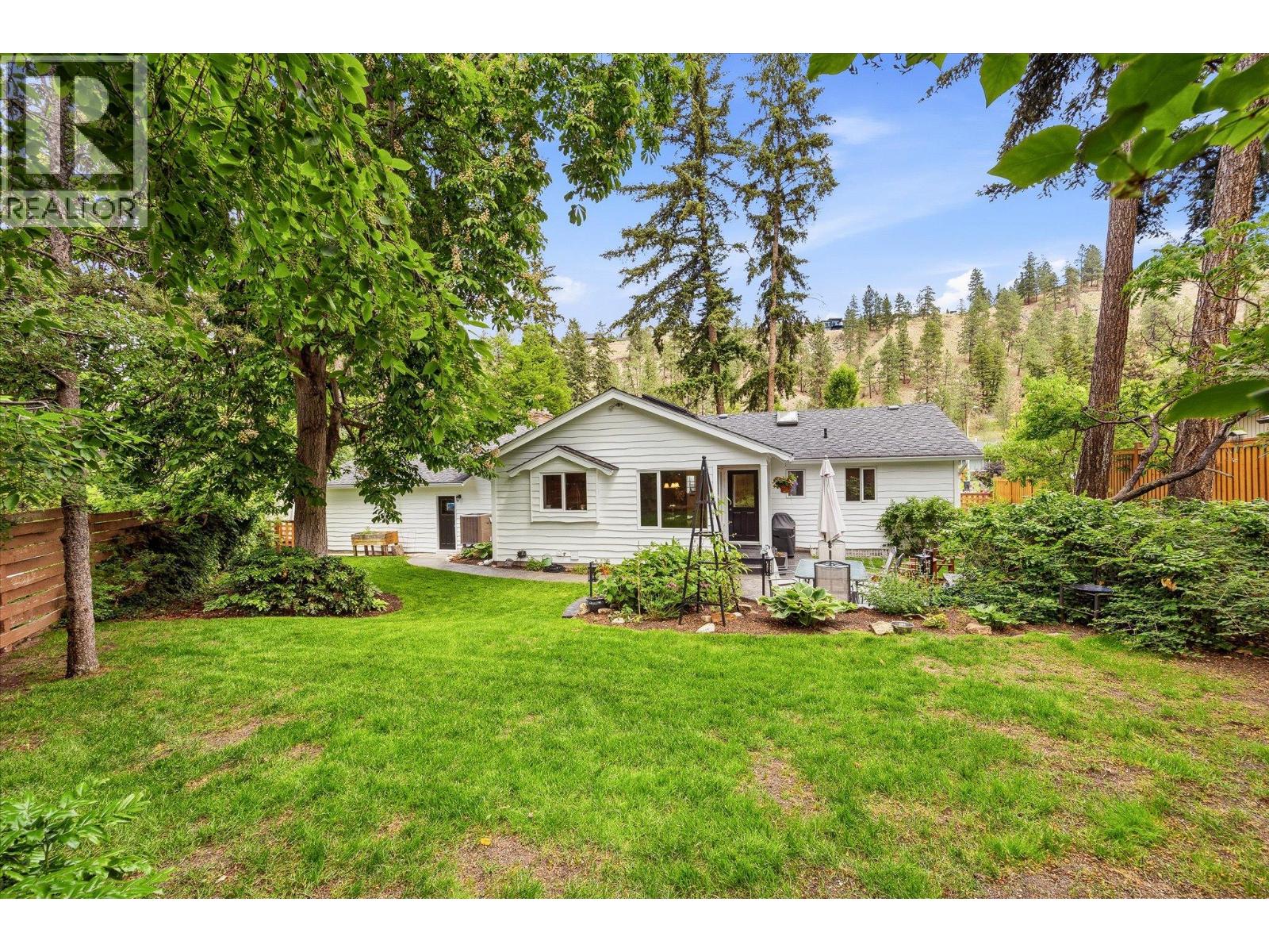  811 Coronado Crescent, Kelowna