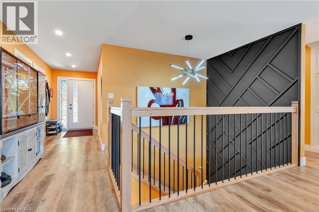 5-bedroom home for sale at 5 JOHN POUND Road Unit# 22, Tillsonburg ON · photo 18 of 42