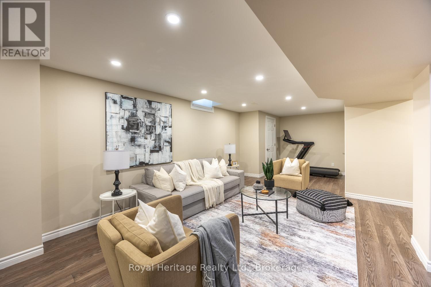 16 DONALD WILSON STREET - 41