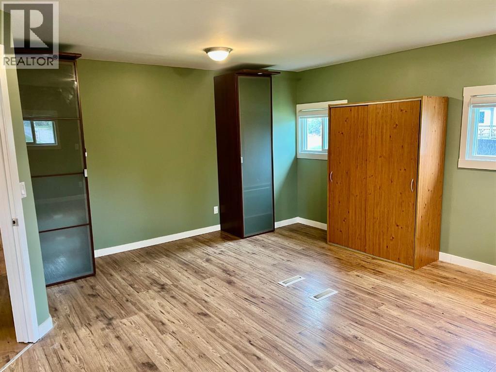 5104 50 Street — photo 14