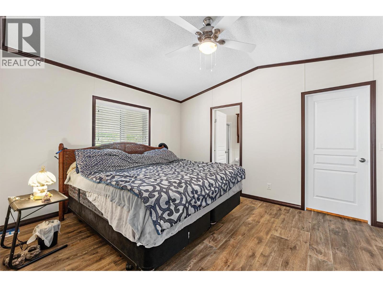 #45 3535 McCulloch Road - 16
