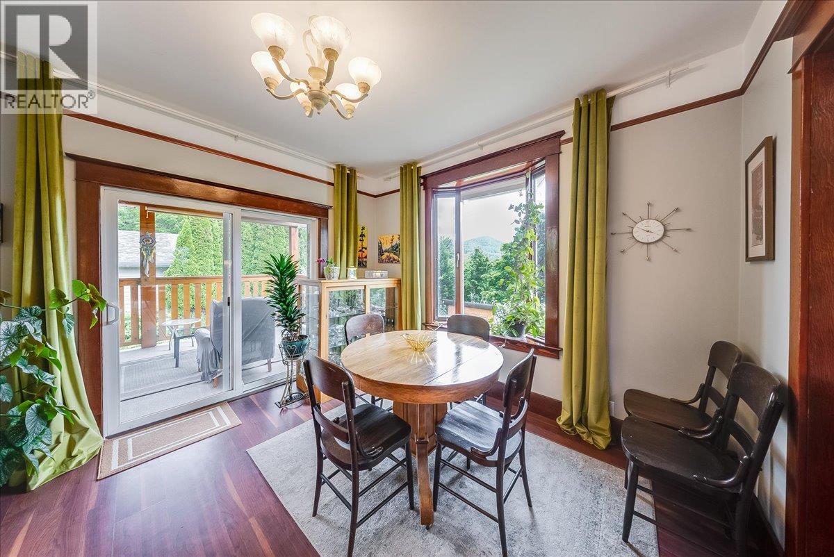 2005 Kootenay Avenue - 18