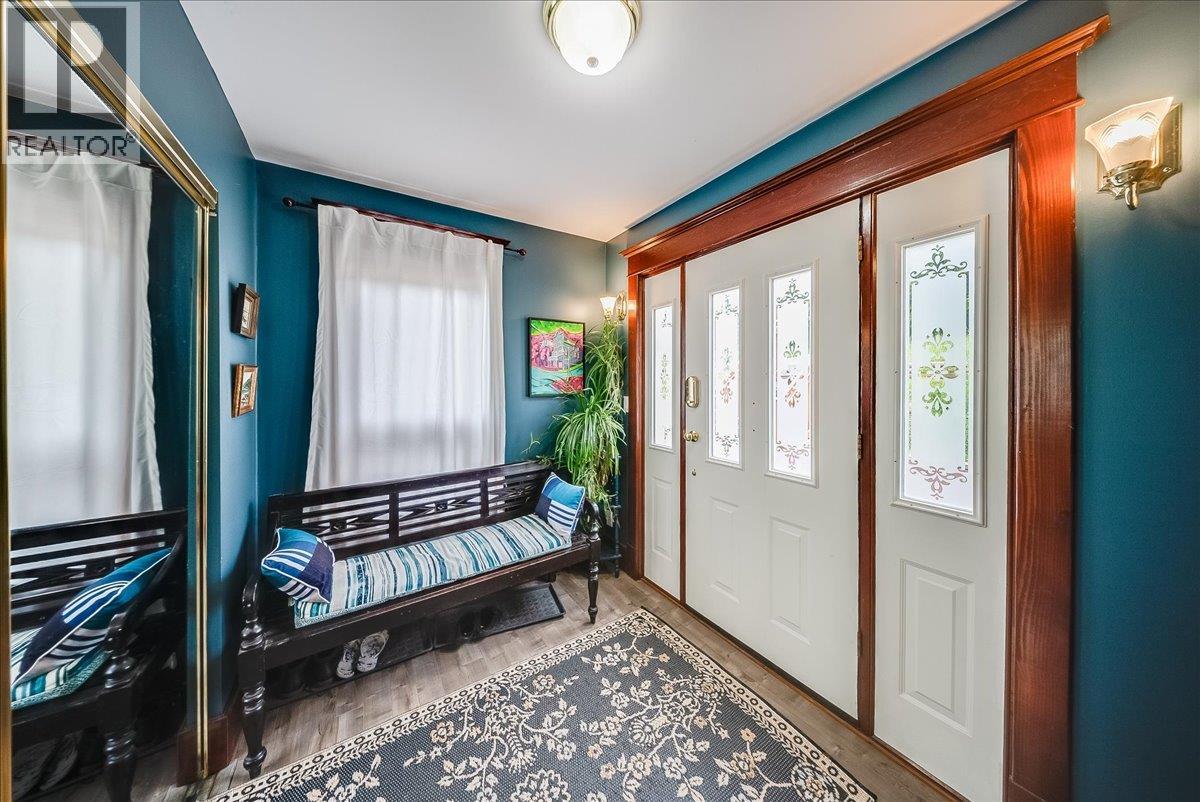 2005 Kootenay Avenue - 10