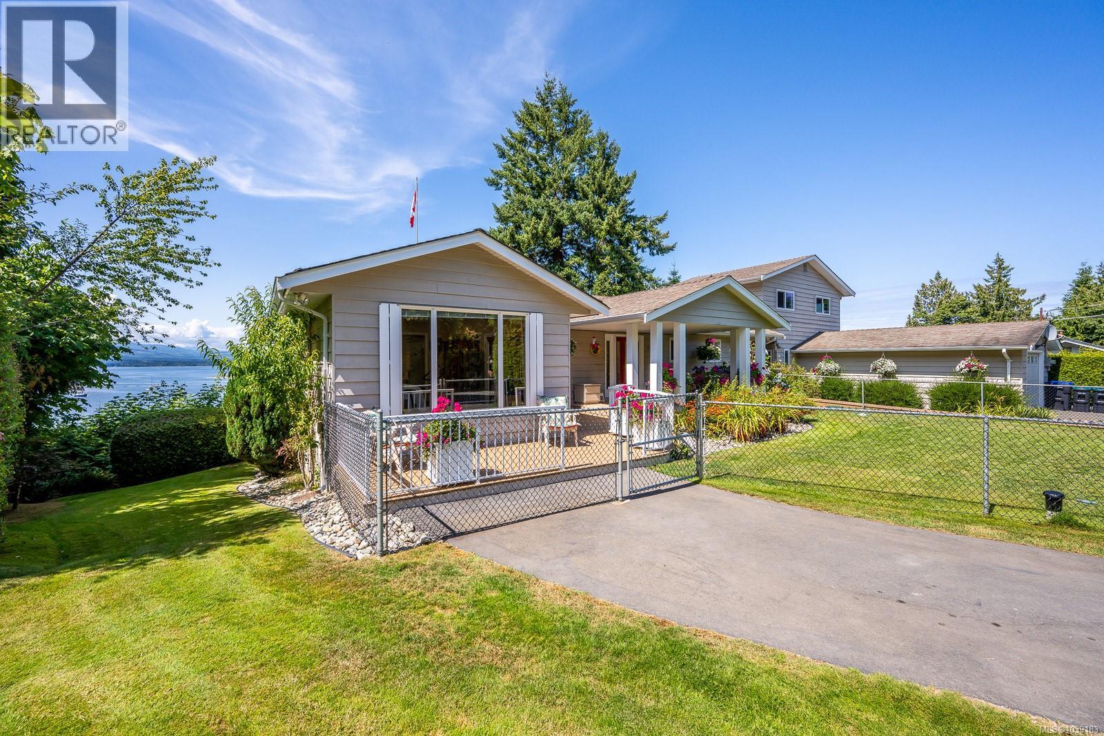 200 Crome Point Rd - Image 2