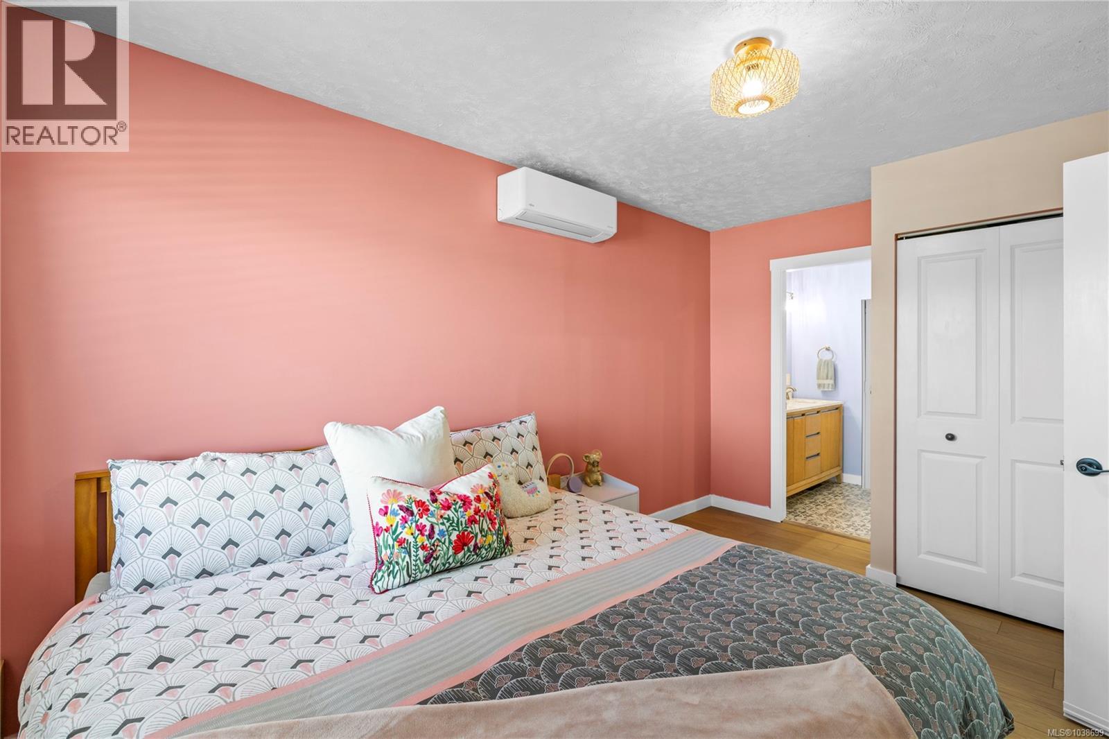 #10 345 Chemainus Rd - 26