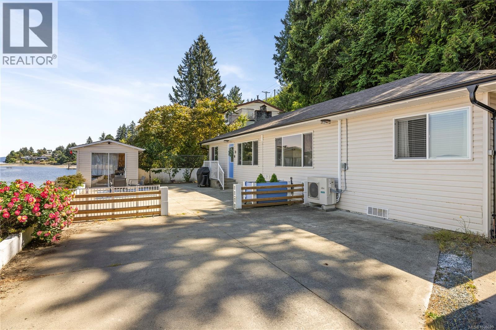 #10 345 Chemainus Rd - 44