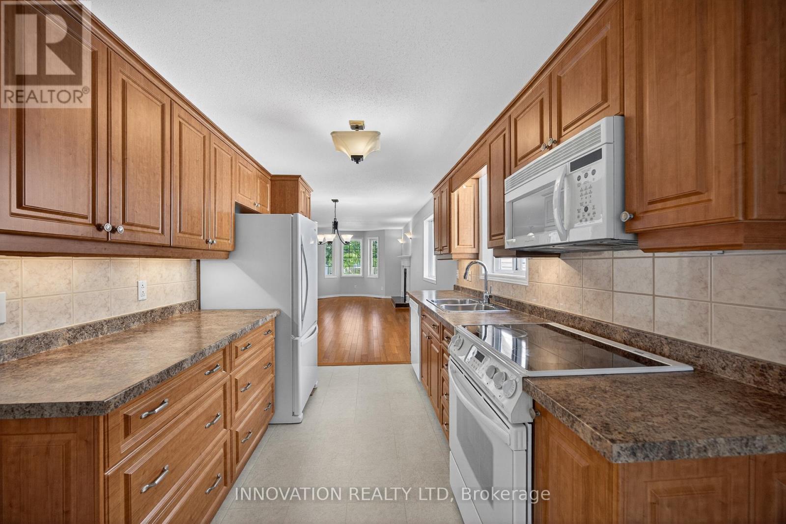 407 FLORA STREET - 13