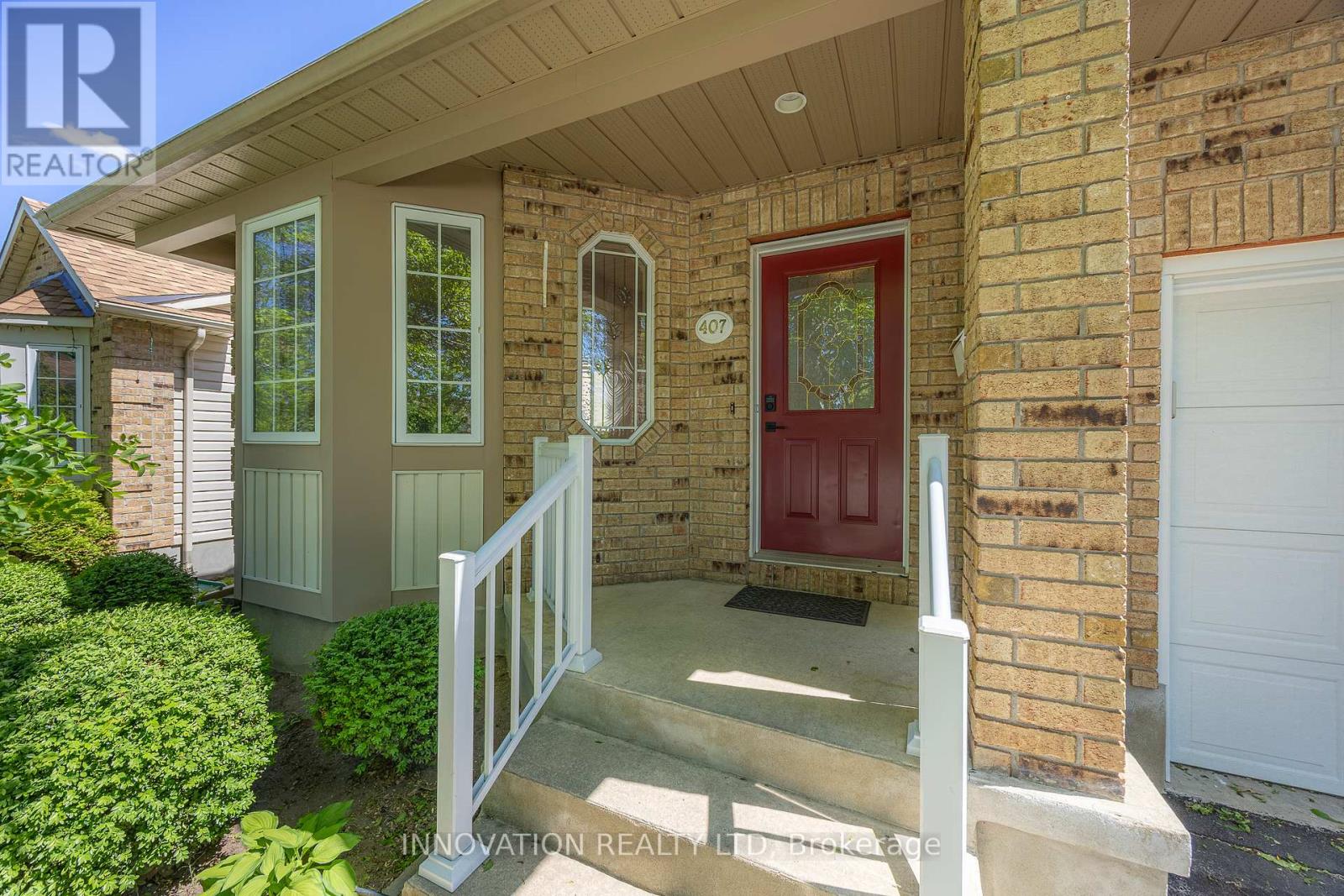 407 FLORA STREET - 3