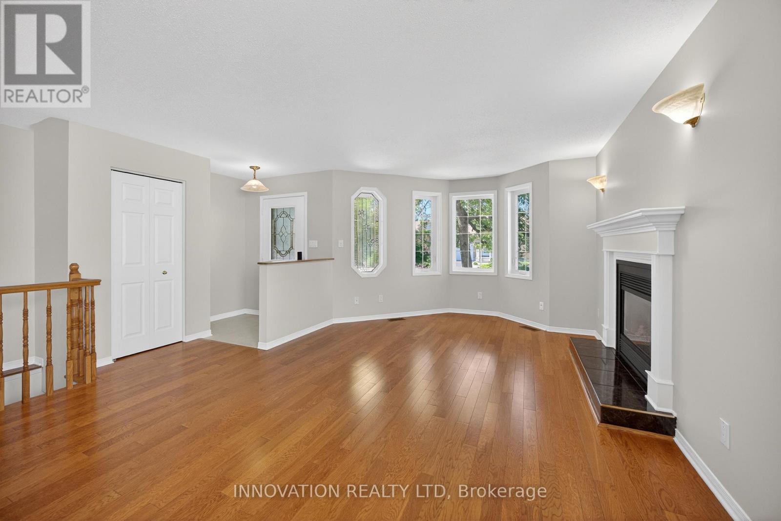 407 FLORA STREET - 4