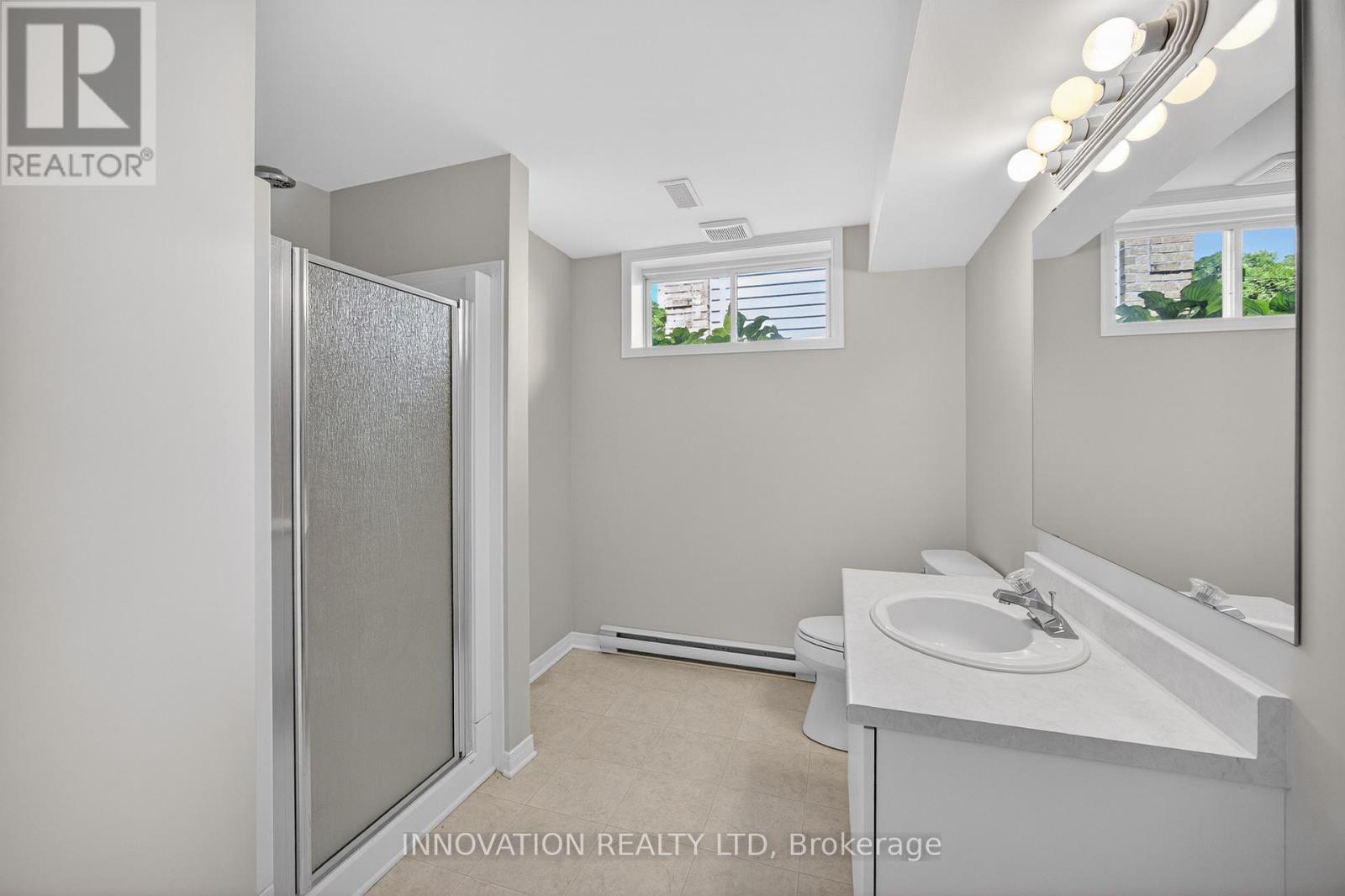 407 FLORA STREET - 40
