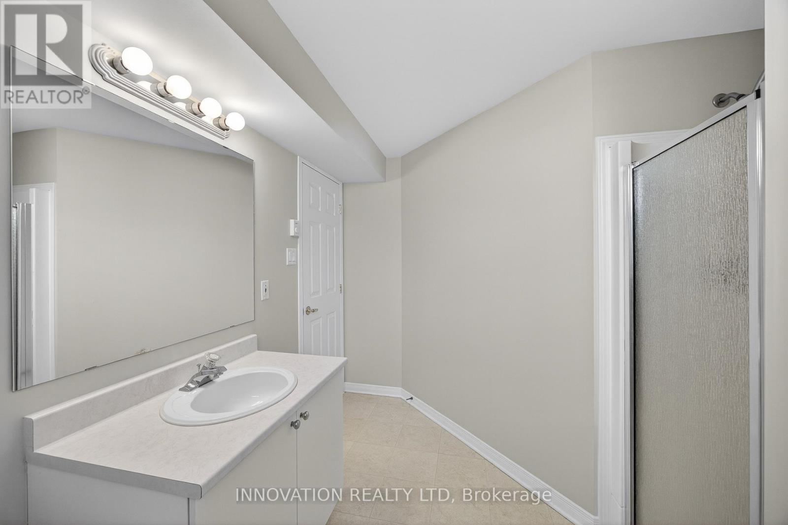407 FLORA STREET - 41