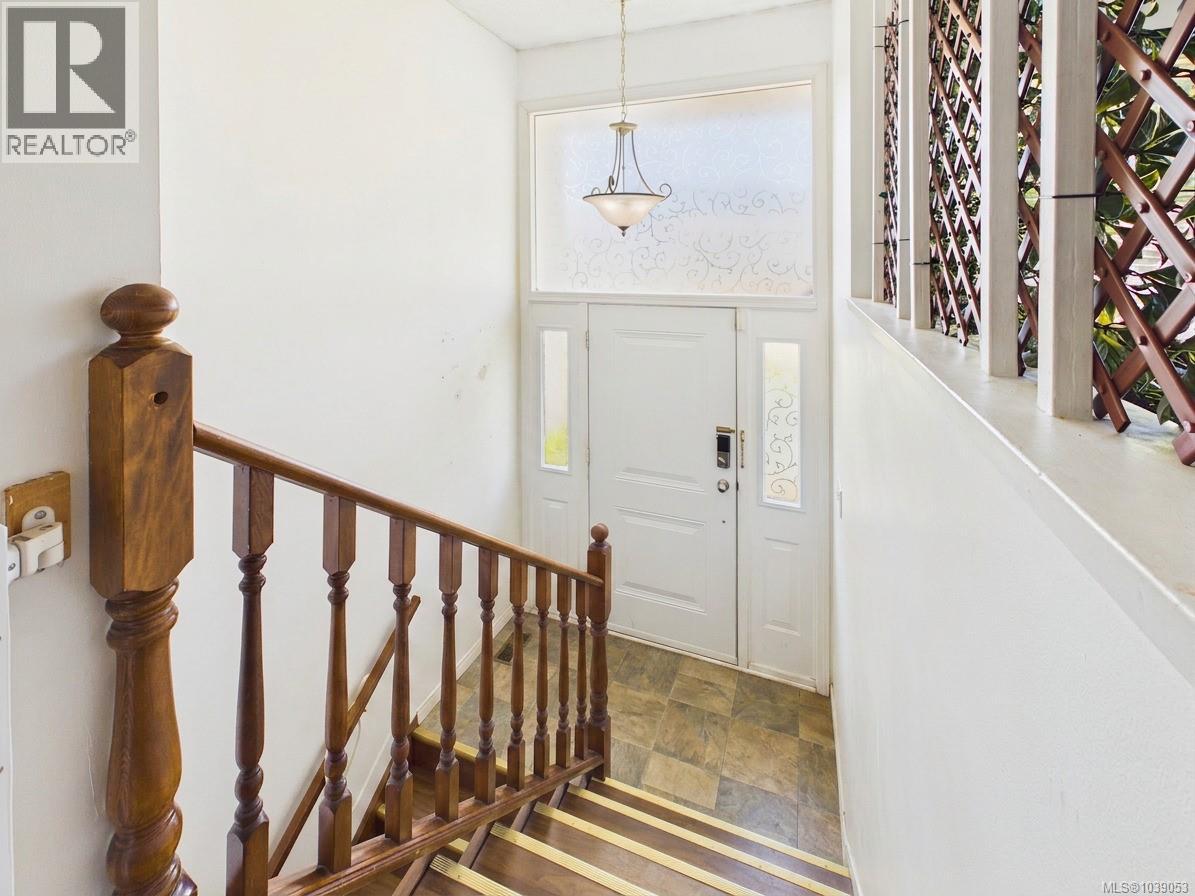 2984 Colwood Rd - 16